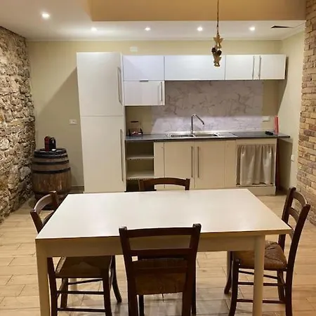 Taverna Bucciante Apartmán *